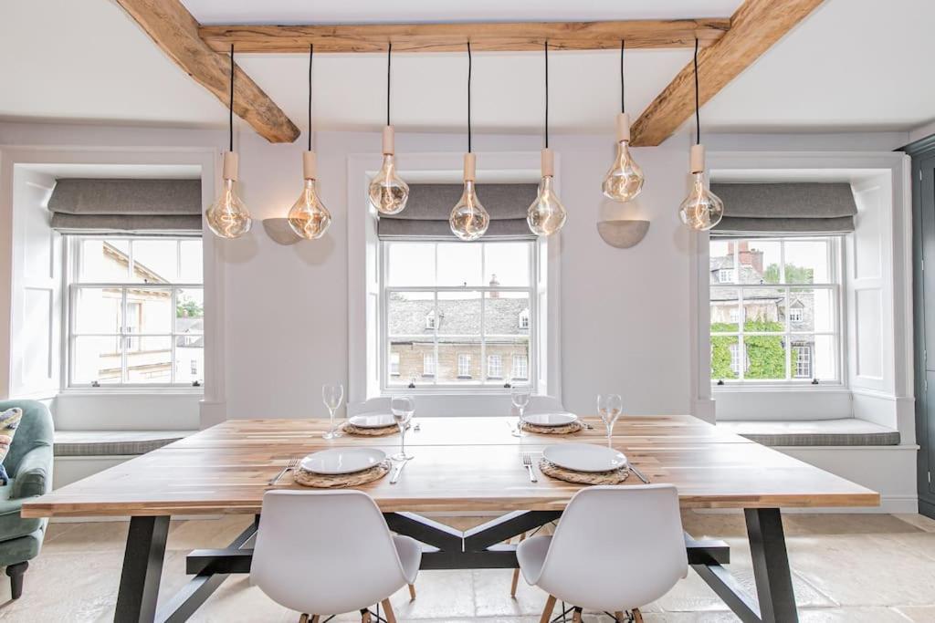 Oxfordshire Living - The Vanbrugh Apartment - Woodstock Exterior foto